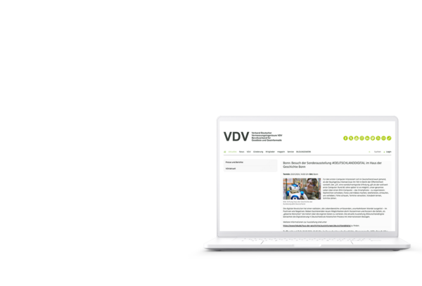 VDV Macbook Mockup